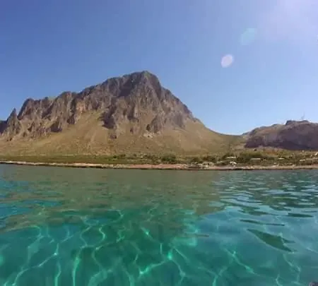 Casa Siciliana Кустоначи