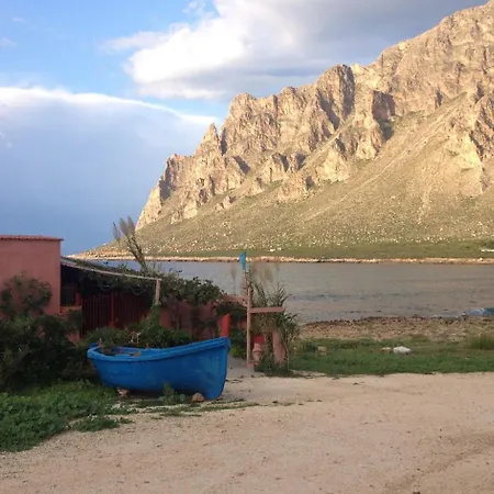 Casa Siciliana * Кустоначи