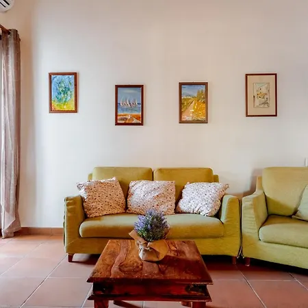 Casa Siciliana *