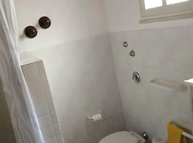 Casa Siciliana アパート クストナーチ